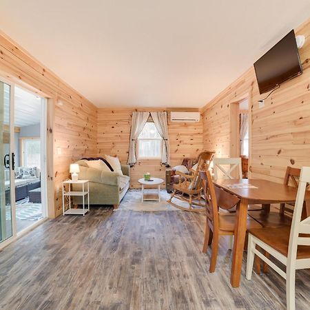 Scenic Evans Hideaway Steps To Lake Huron! Oscoda المظهر الخارجي الصورة