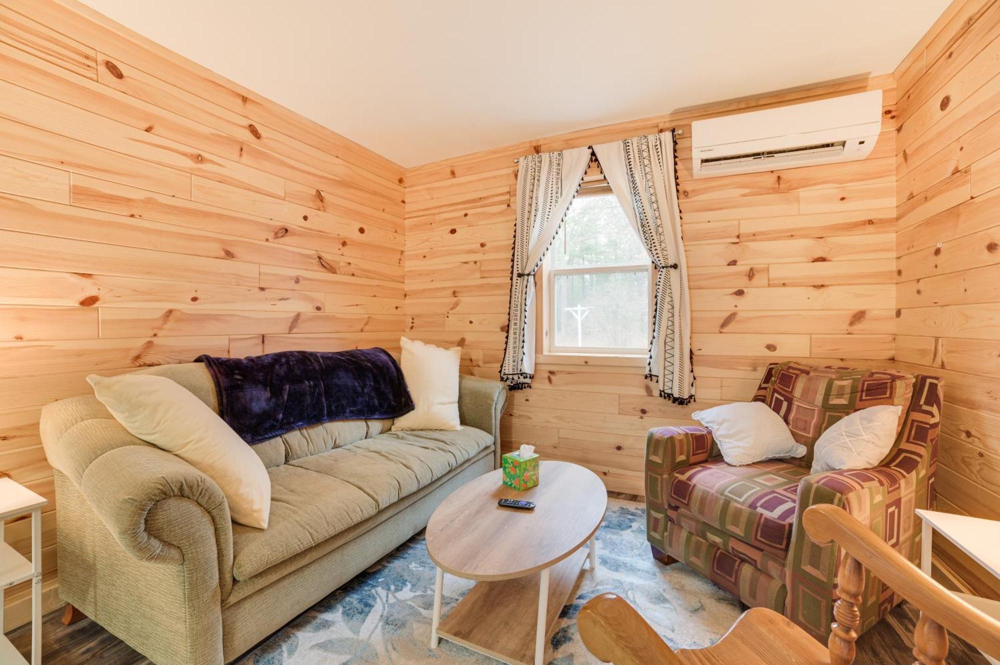 Scenic Evans Hideaway Steps To Lake Huron! Oscoda المظهر الخارجي الصورة